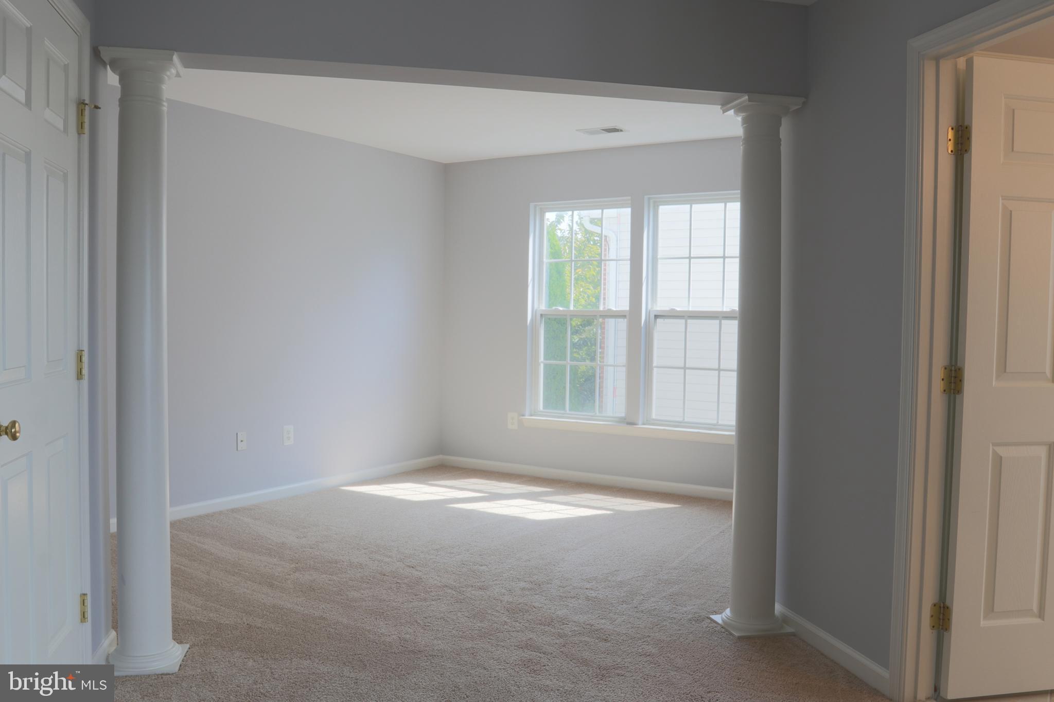 14404 Autumn Crest Road Boyds, MD 20841 - Photo 34 of 103 Dressing area