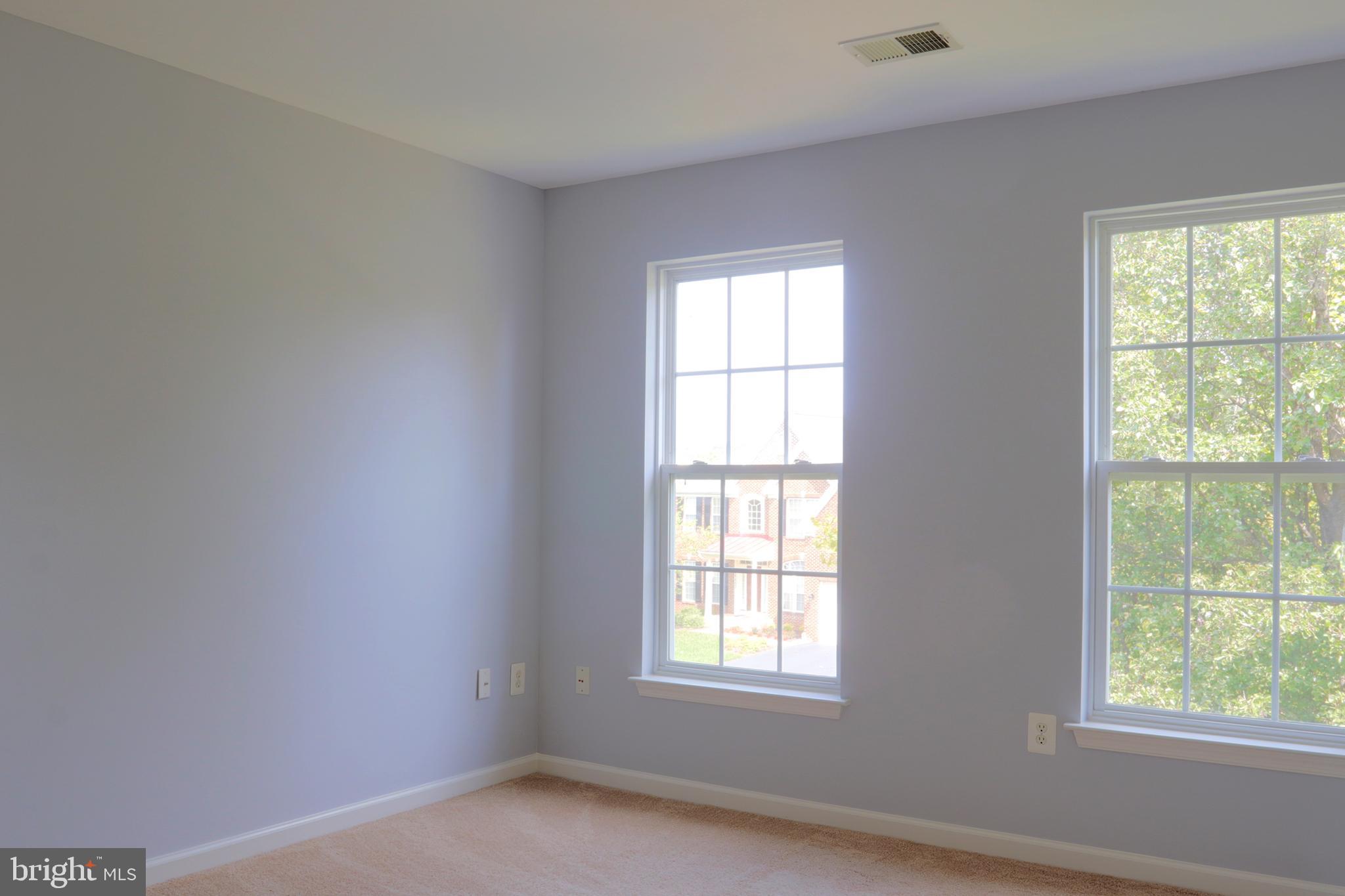 14404 Autumn Crest Road Boyds, MD 20841 - Photo 49 of 103 an empty room with a window