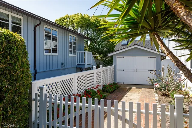 $8,500 | 1215 Brangwyn Way, Laguna Beach, CA 92651