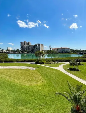 $2,100 | 7893 Sailboat Key Boulevard South, Unit 202, South Pasadena, FL 33707
