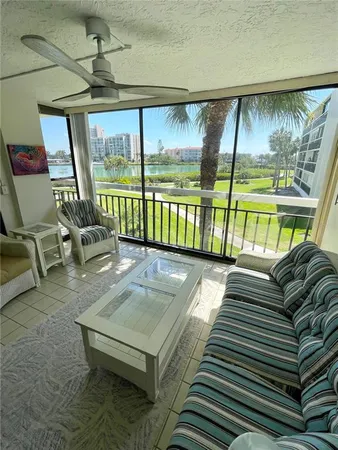 $2,100 | 7893 Sailboat Key Boulevard South, Unit 202, South Pasadena, FL 33707