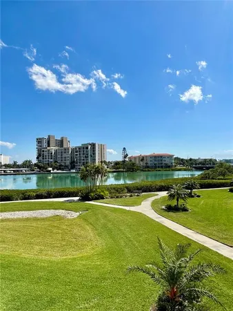 $2,100 | 7893 Sailboat Key Boulevard South, Unit 202, South Pasadena, FL 33707