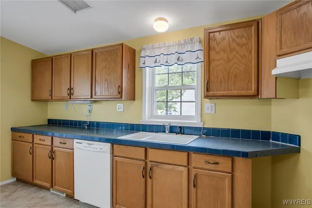 $159,900 | 66 West Main Street, Pembroke, NY 14036