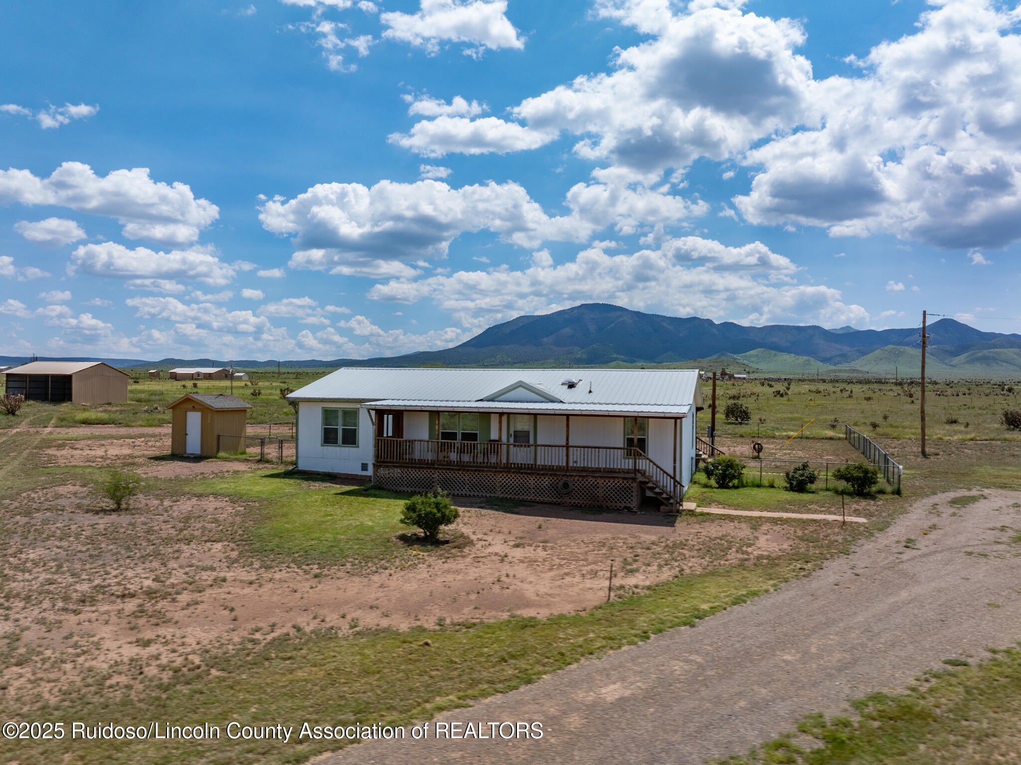 117 Comrey Loop Carrizozo, NM 88301 - Photo 4 of 67 DJI_20250823134300_0383_D