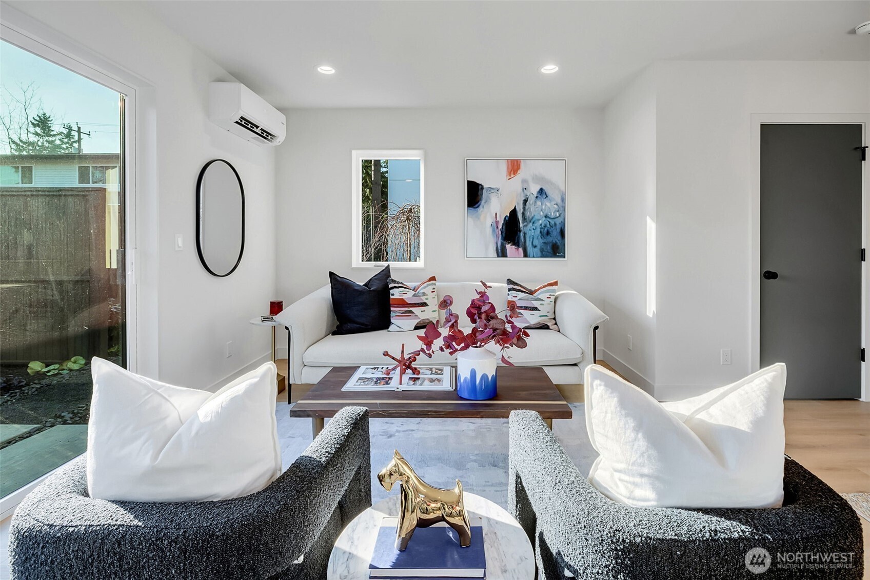 4411 South Holly Street Seattle, WA 98118 - Photo 15 of 36