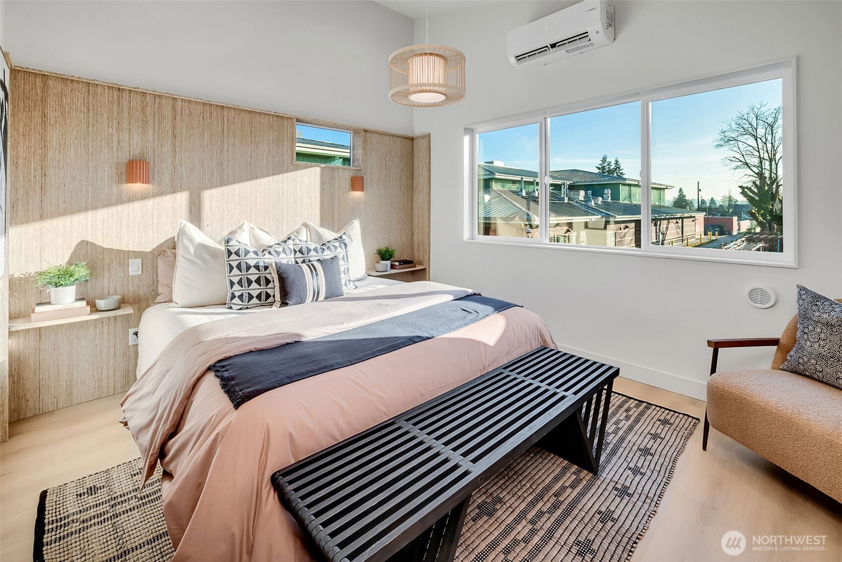 4411 South Holly Street Seattle, WA 98118 - Photo 20 of 36