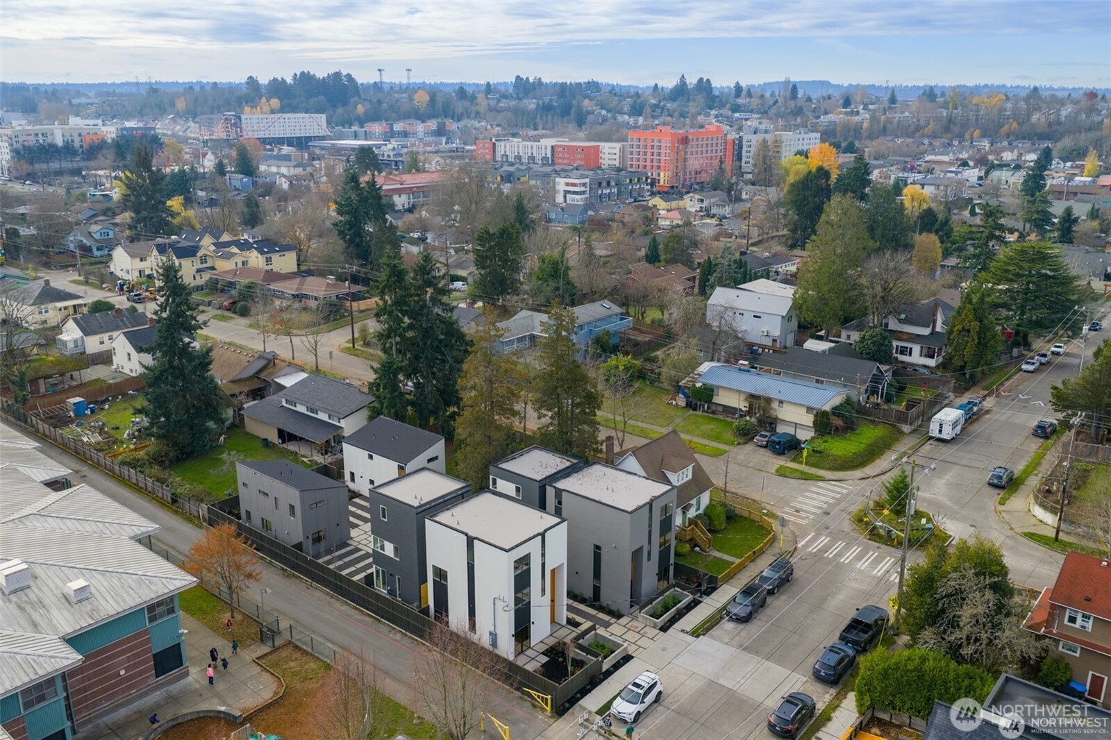 4411 South Holly Street Seattle, WA 98118 - Photo 36 of 36