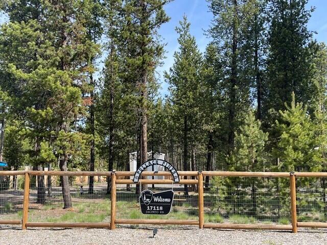 17118 Jacinto Road Bend, OR 97707 - Photo 22 of 35 1