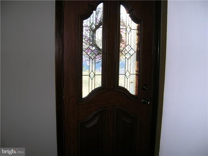 522 Paper Mill Road Oreland, PA 19075 - Photo 3 of 23 Gallery Image 3