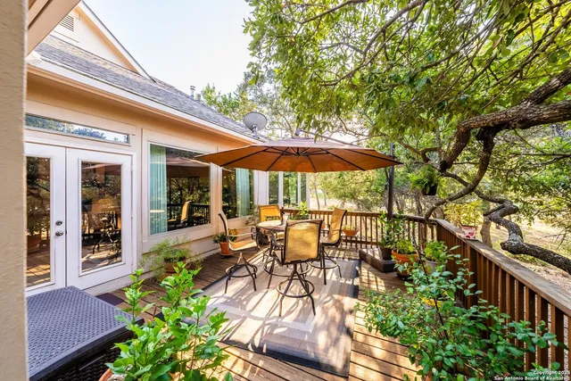 $770,000 | 9063 Schoenthal Road, San Antonio, TX 78266