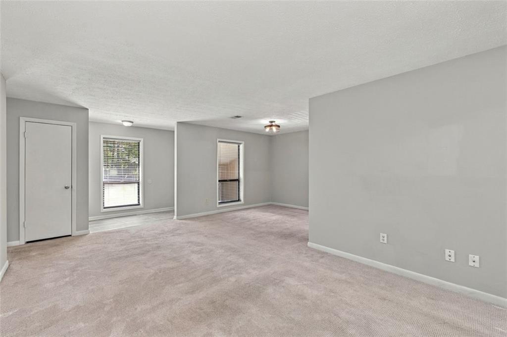 8740 Roswell Road, Unit 6D Sandy Springs, GA 30350 - Photo 7 of 35 Gallery Image 7