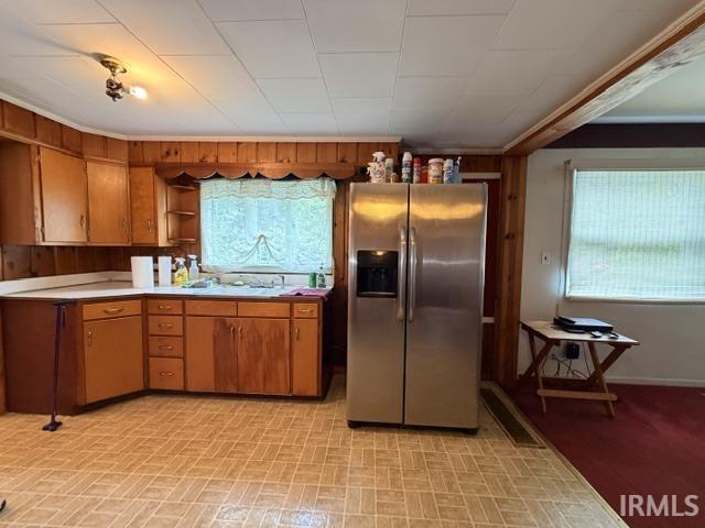 895 Stitt Street Wabash, IN 46992 - Photo 2 of 5