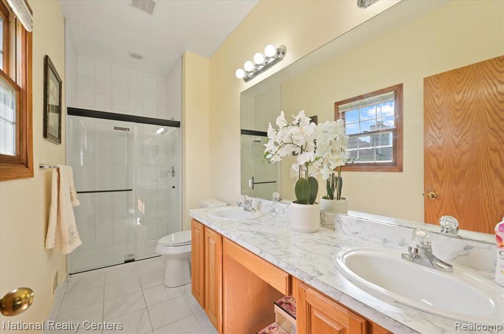 31055 Seneca Lane Novi, MI 48377 - Photo 26 of 36