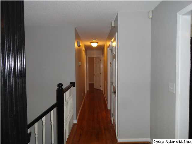 2024 Little Ridge Circle Birmingham, AL 35242 - Photo 9 of 28