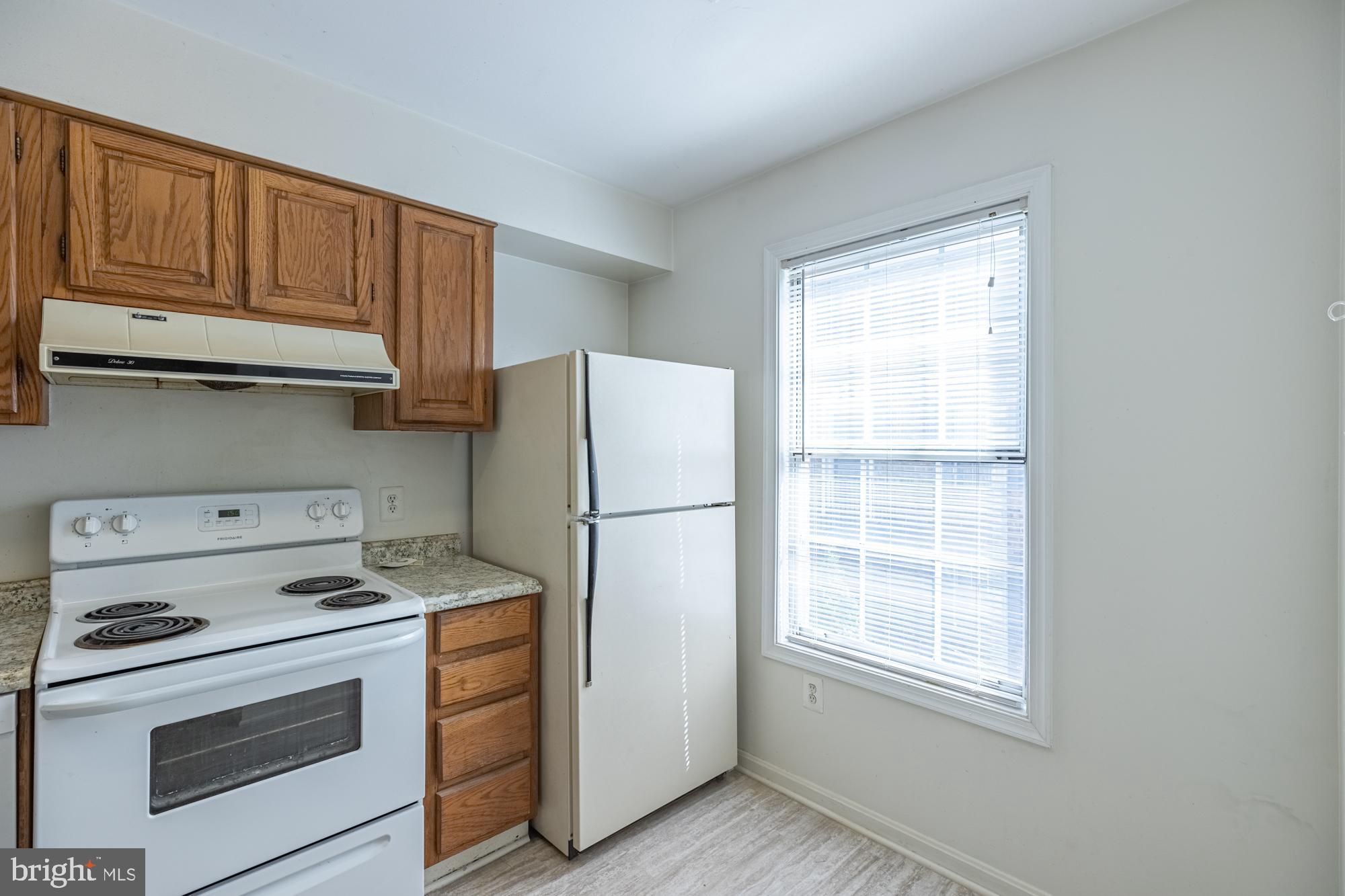 929 South Rolfe Street, Unit 2 Arlington, VA 22204 - Photo 10 of 25