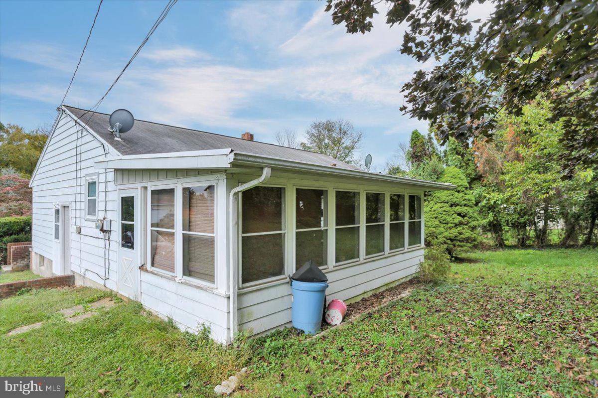 6 Ranor Court Reading, PA 19606 - Photo 4 of 27 Gallery Image 4