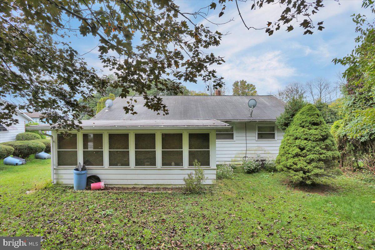 6 Ranor Court Reading, PA 19606 - Photo 5 of 27 Gallery Image 5