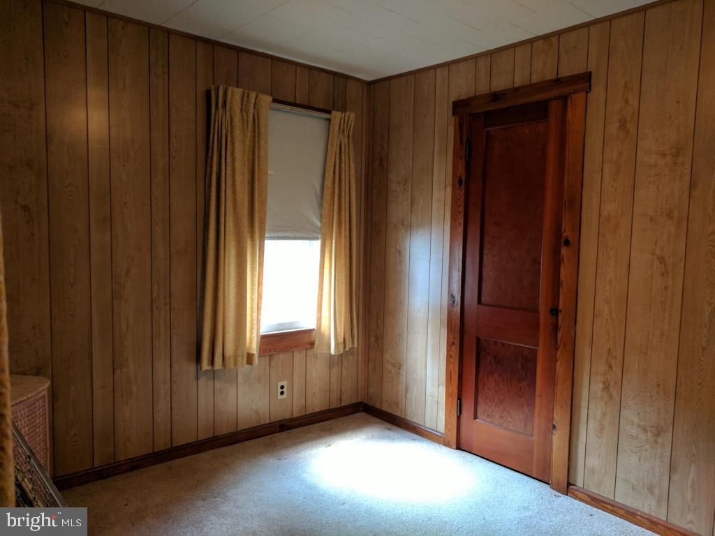 407 Chestnut Street Delta, PA 17314 - Photo 20 of 29 Bedroom 2