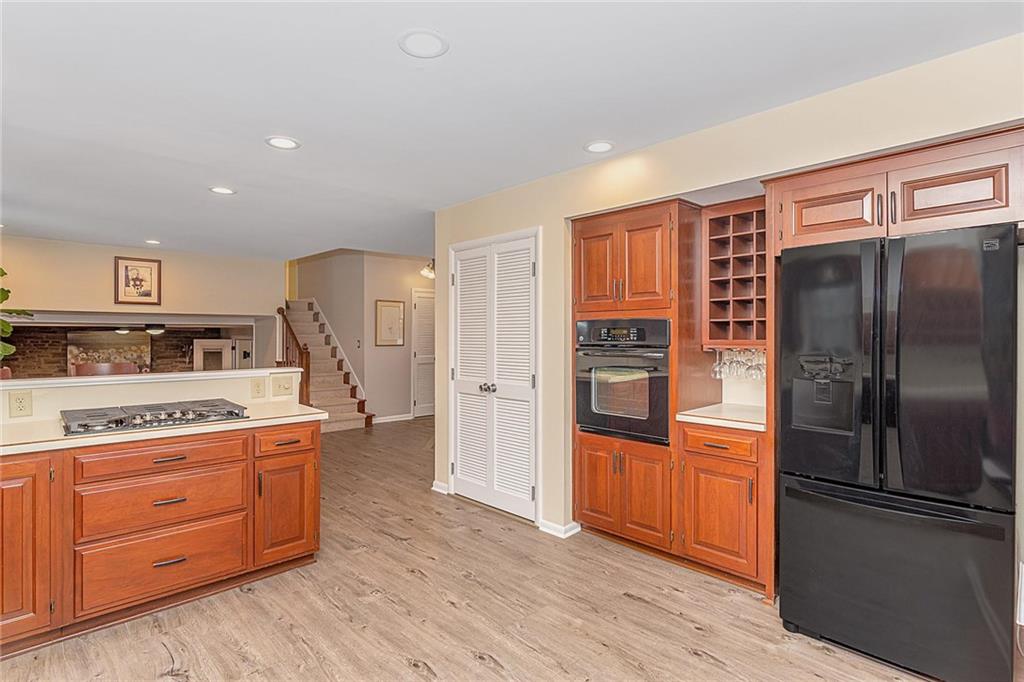 6701 Hythe Road Indianapolis, IN 46220 - Photo 12 of 31 Gallery Image 12