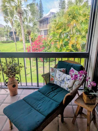 $715,000 | 13329 Polo Club Road, Unit 206, Wellington, FL 33414