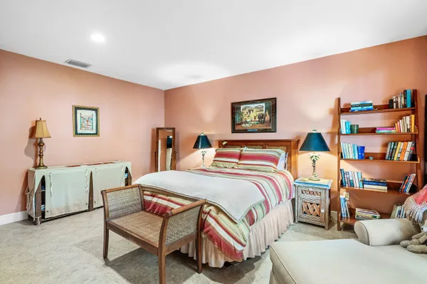 $715,000 | 13329 Polo Club Road, Unit 206, Wellington, FL 33414