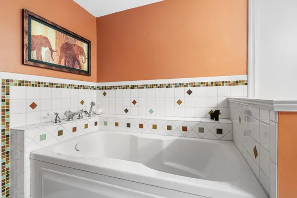 $715,000 | 13329 Polo Club Road, Unit 206, Wellington, FL 33414