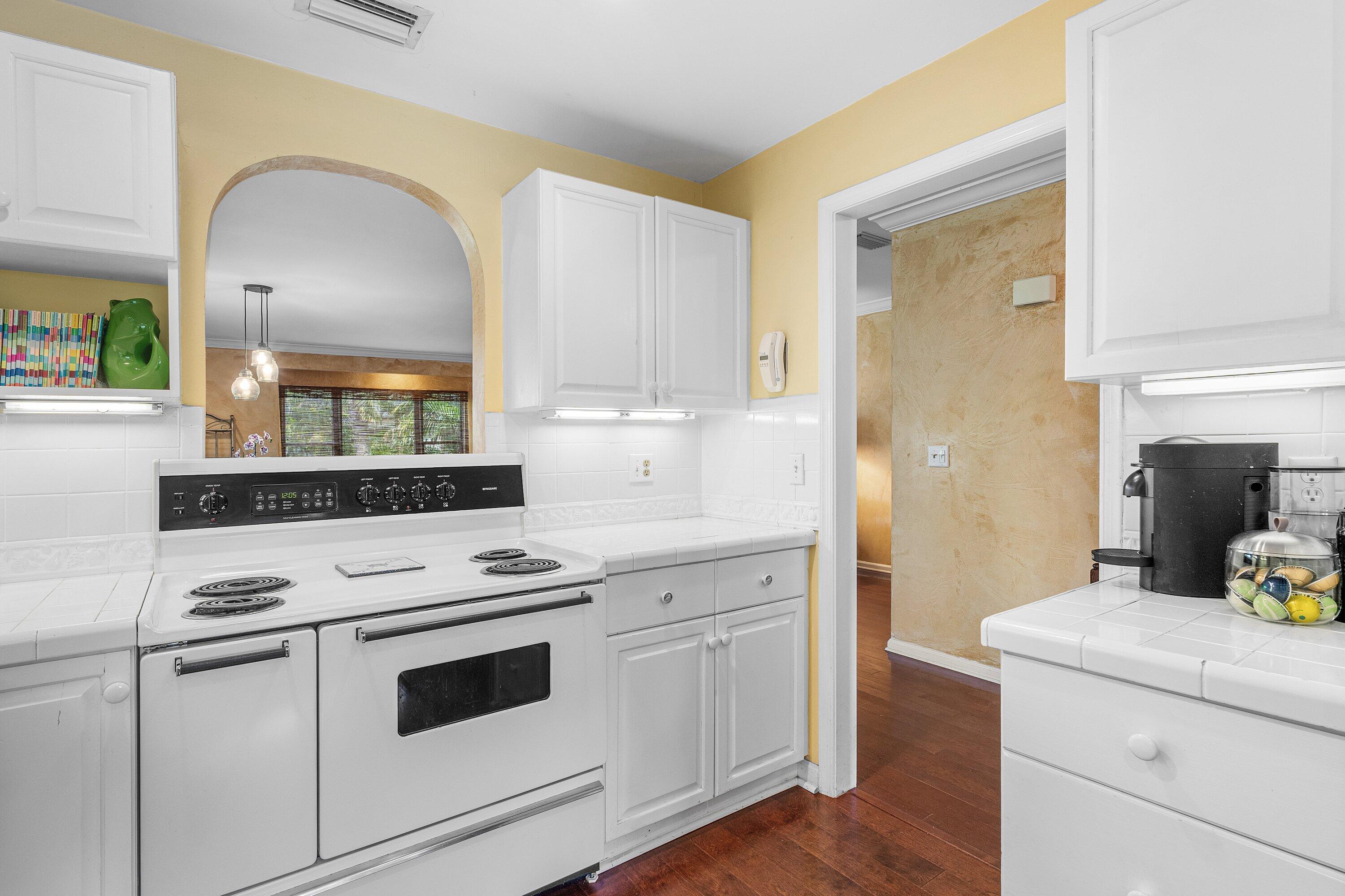 13329 Polo Club Road, Unit 206 Wellington, FL 33414 - Photo 36 of 60 025-13329PoloClubRoad-206-Wellington-FL-