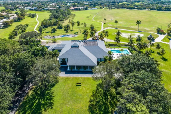 $715,000 | 13329 Polo Club Road, Unit 206, Wellington, FL 33414