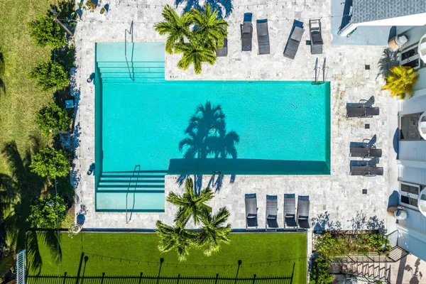 $715,000 | 13329 Polo Club Road, Unit 206, Wellington, FL 33414