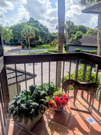 $715,000 | 13329 Polo Club Road, Unit 206, Wellington, FL 33414