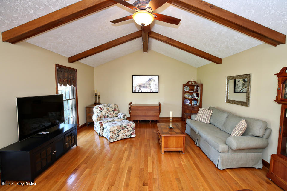 221 Rolling Rdg Lane Shepherdsville, KY 40165 - Photo 10 of 46 LREP2589