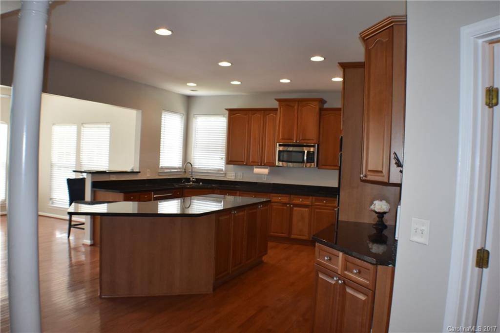 3020 Strawberry Road Matthews, NC 28104 - Photo 9 of 22 Gallery Image 9