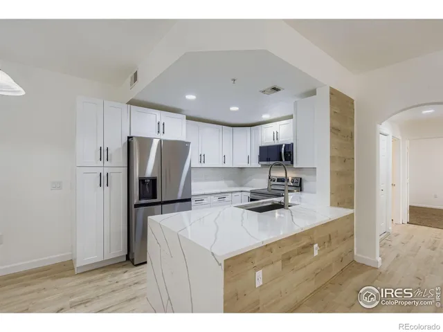 $334,900 | 7440 South Blackhawk Street, Unit 103, Englewood, CO 80112