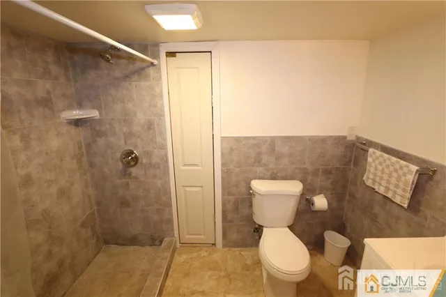 $3,100 | 101 Stelton Road, Piscataway, NJ 08854