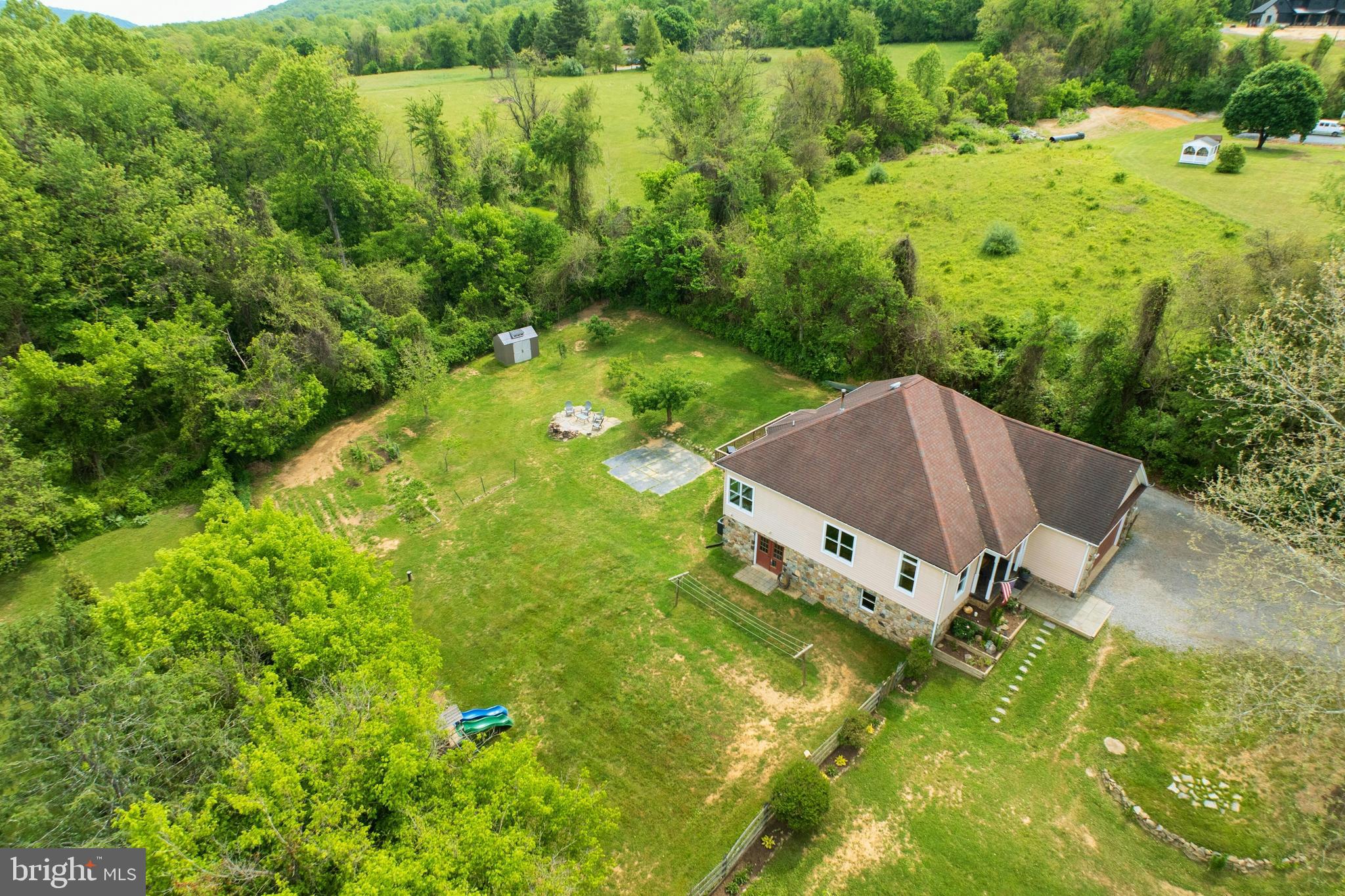 11404 Russell Road Purcellville, VA 20132 - Photo 47 of 52 Rear Yard