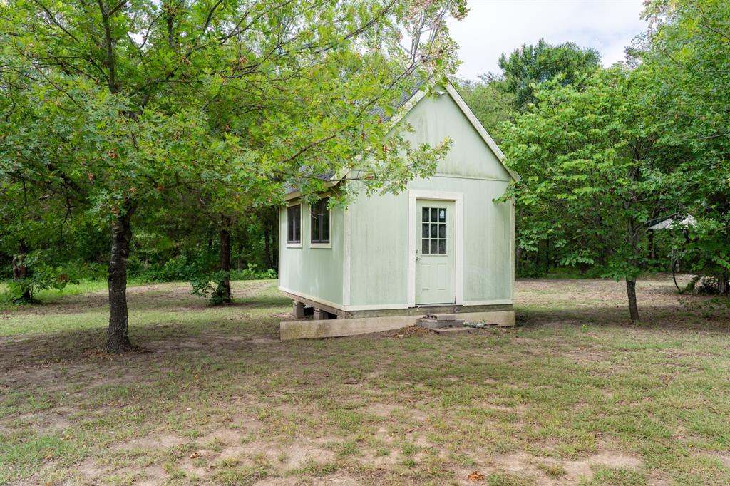 38 Jubilee Farm Road Bells, TX 75414 - Photo 33 of 40