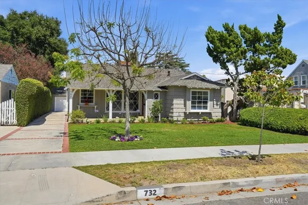$1,299,000 | 732 North Lima Street, Burbank, CA 91505