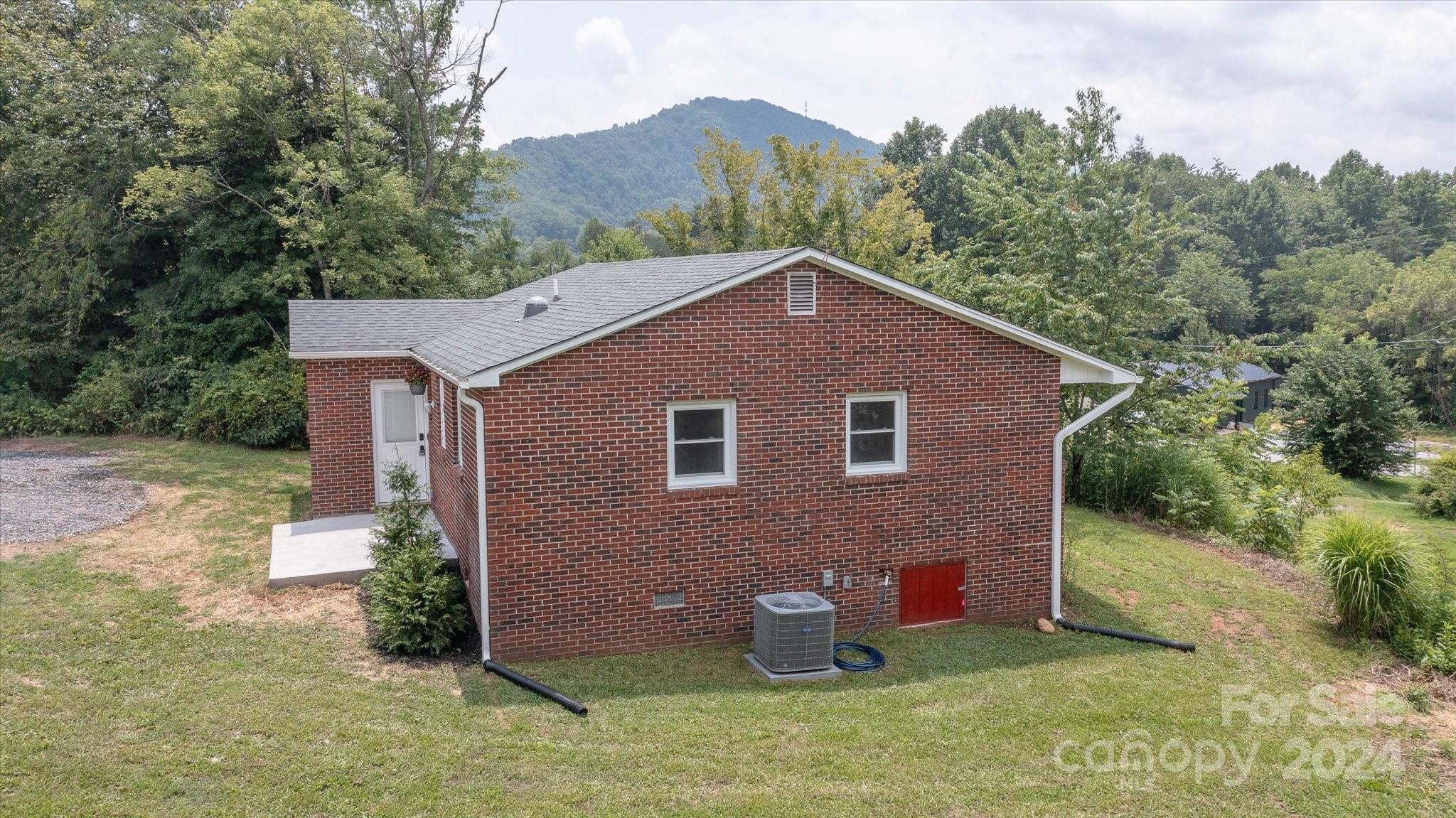 49 Baptist Side Road Old Fort, NC 28762 - Photo 28 of 32 Gallery Image 28