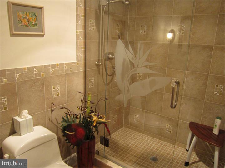 2027 Ridge Road Telford, PA 18969 - Photo 20 of 25