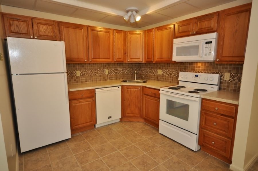 46 Emerson Road Durham, NH 03824 - Photo 2 of 10