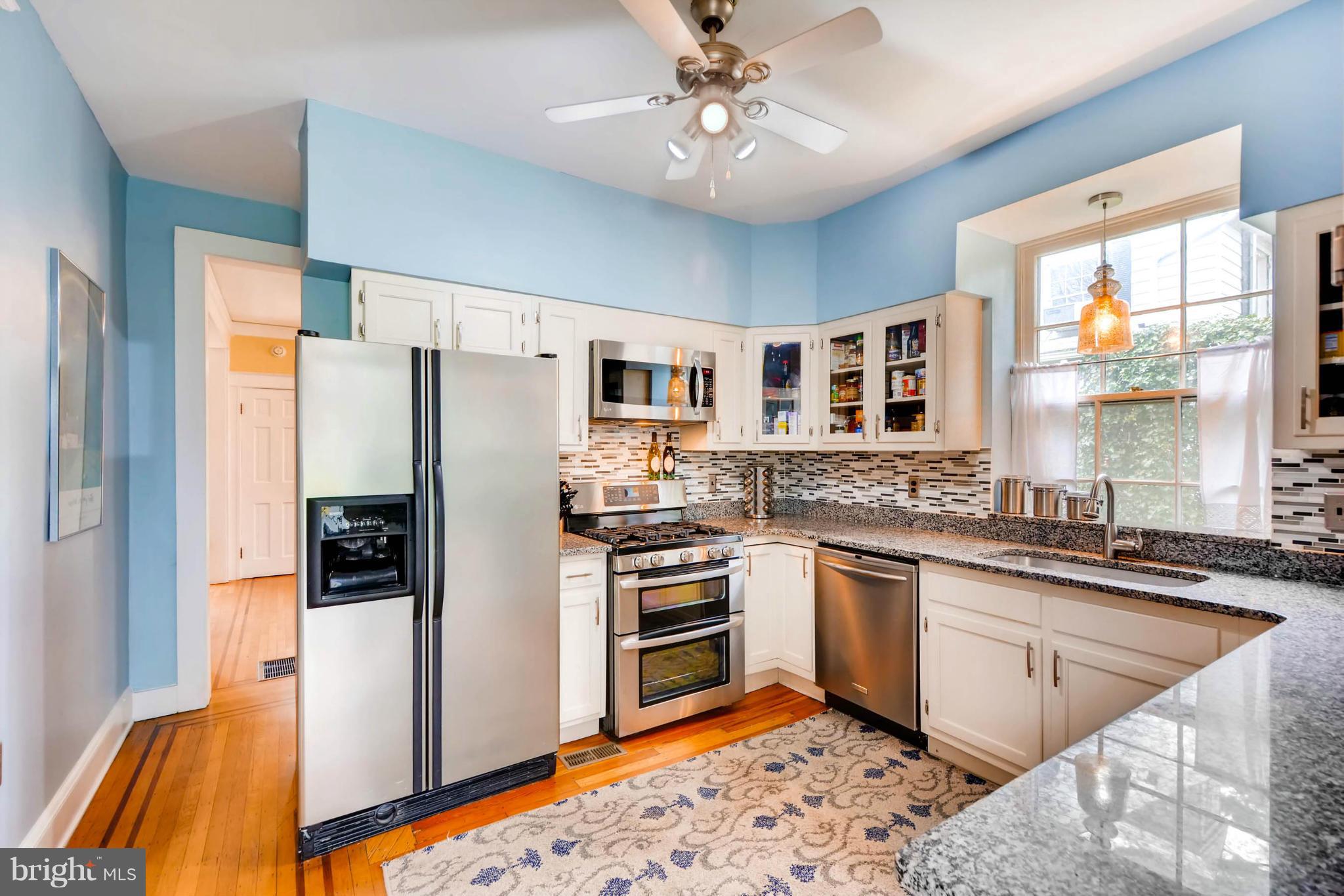 4307 Norwood Road Baltimore, MD 21218 - Photo 5 of 30 Kitchen