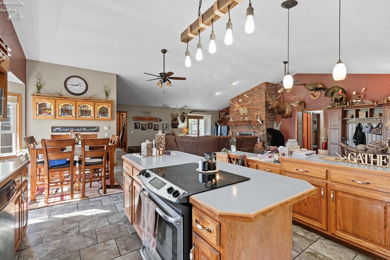 3095 Liberty Road Willard, OH 44890 - Photo 11 of 44 Gallery Image 11