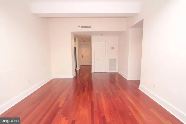 $2,650 | 1500 Chestnut Street, Unit 4F, Philadelphia, PA 19102