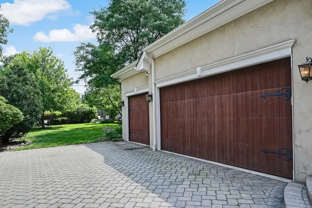 $2,100,000 | 4537 Clausen Avenue, Western Springs, IL 60558