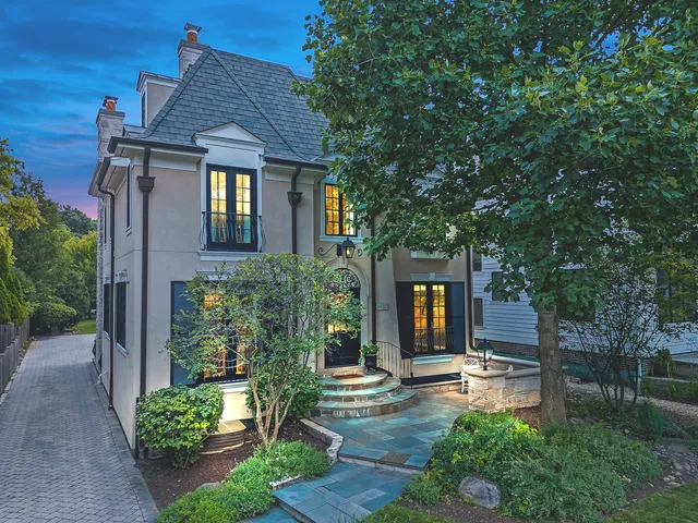 a picture of floor plan