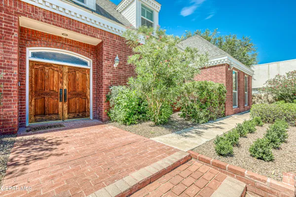 $1,000,000 | 4024 Roadside Court, El Paso, TX 79922