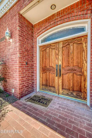 $1,000,000 | 4024 Roadside Court, El Paso, TX 79922