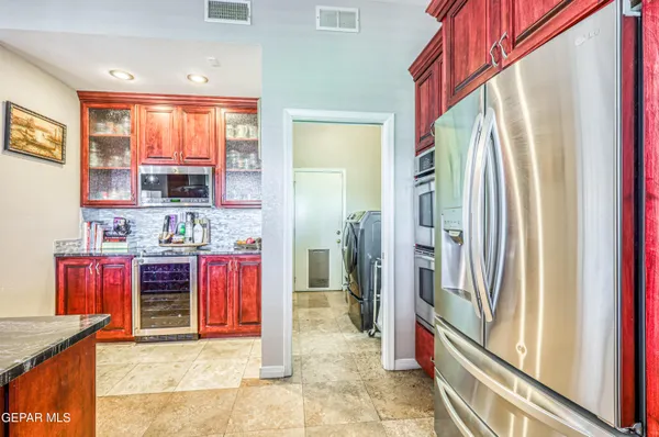 $1,000,000 | 4024 Roadside Court, El Paso, TX 79922