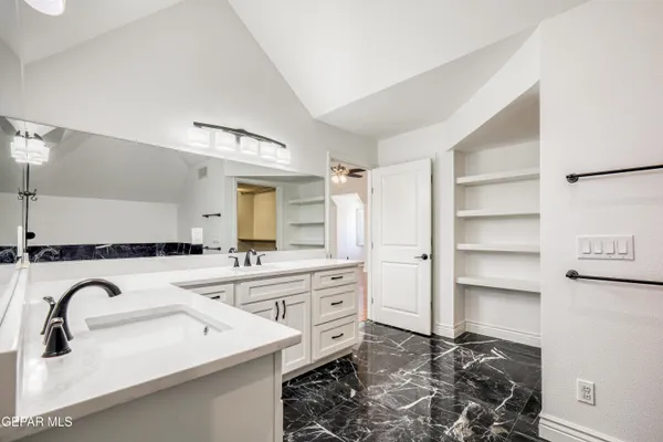 $1,000,000 | 4024 Roadside Court, El Paso, TX 79922