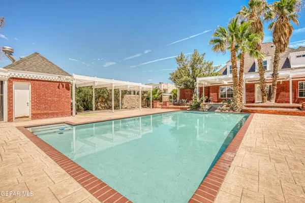 $1,000,000 | 4024 Roadside Court, El Paso, TX 79922